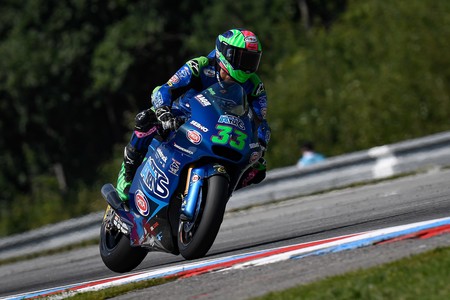 Enea Bastianini celebra su ascenso "al 99%" a MotoGP con Ducati marcando el mejor tiempo de Moto2