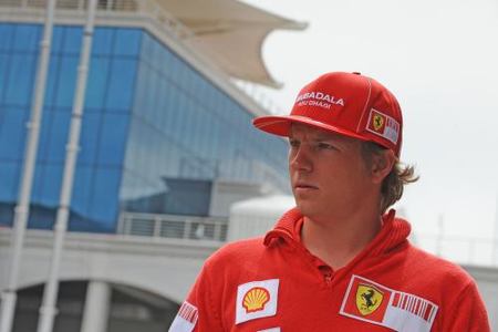 Kimi Raikkonen ya tendría un pre-contrato con Red Bull