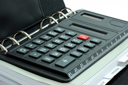 ¿Cómo calcular el IVA en caso de que se produzca una modificación del tipo impositivo?
