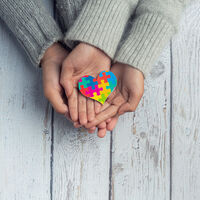 Los tres grandes beneficios que tiene para los niños donar juguetes antes de Navidad