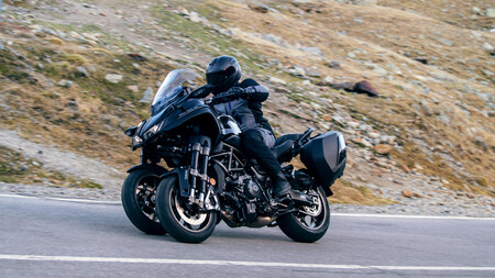 Yamaha Niken Portada 2023