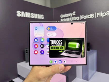 Galaxy Z Fold8 Desplegado