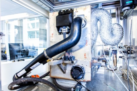 No todo es hidrógeno para las pilas de combustible: Nissan desarrolla una que se alimenta de bioetanol