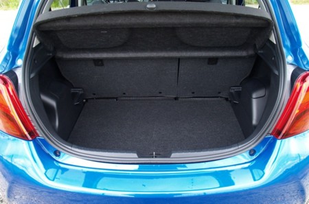 Toyota Yaris 90d 5p Active Prueba 09