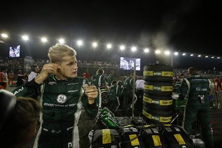 Caterham quiere que Marcus Ericsson renueve