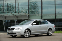 La República Checa barre para casa con el Škoda Superb