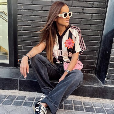 Tous tiene en rebajas el bolso rosa perfecto para lucir de la mañana a la noche con todos tus looks de verano