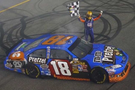 Victoria de Kyle Busch en Richmond, segunda del año