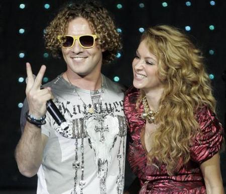 David Bisbal a lo Paulina Rubio