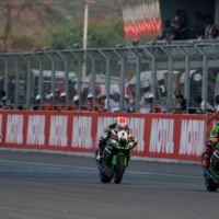 Jonathan Rea cambia sus impresiones del domingo: "Aquí no vale todo"