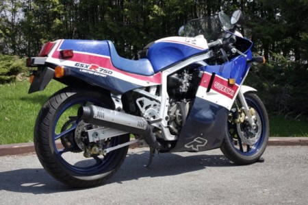 Suzuki Gsx R 750 Limited Edition2