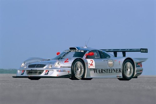 Coches para el recuerdo: Así era el Mercedes-Benz CLK GTR