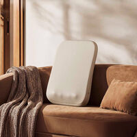 Xiaomi quiere que dejes de pedir masajes en casa: su nuevo aparato sube y baja por tu columna sola y encima da calor 