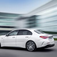 El Mercedes-AMG C 43 ya tiene precios, y es una bestia 11.400 euros más cara que el BMW M440i