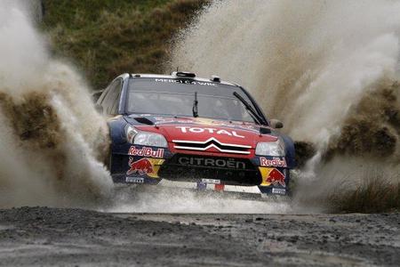 Rally de Gales 2010: Sébastien Loeb es líder tras una disputada primera jornada