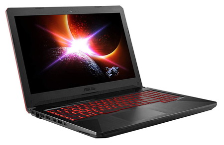 Portátil gaming Asus TUF FX504, con Core i5 y GTX1050Ti, por 660 euros en el día sin IVA de MediaMarkt