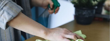 Las bayetas de microfibra están bien para la limpieza diaria, pero no usar la técnica de desinfección correcta reduce la higiene y provoca malos olores