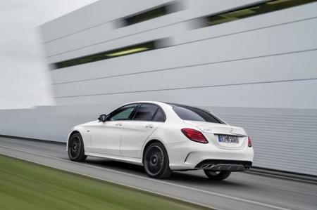 Mercedes Benz C 450 Amg (2)