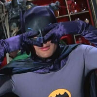 Nunca habría fichado como Batman de no ser por unos anuncios como "James Bond" que nos invitaba a comprar... Nesquik