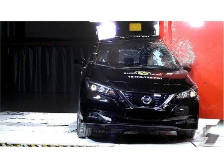 Nissan LEAF obtiene la máxima puntuación en las pruebas de Euro NCAP