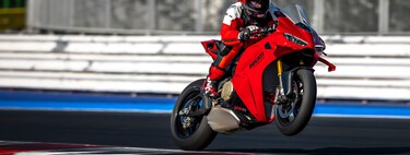 Es oficial: Ducati ha creado la primera Panigale V4 de la historia que es más potente que una Honda CBR1000RR