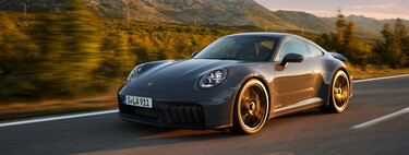 Así ha conseguido la etiqueta ECO de su historia el Porsche 911: un motor eléctrico en el turbo, 61 CV más y solo un poco más pesado