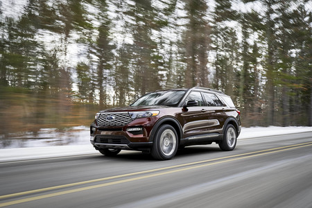 Más grande, más SUV, más ligero y ahora tracción trasera. Así es el nuevo Ford Explorer