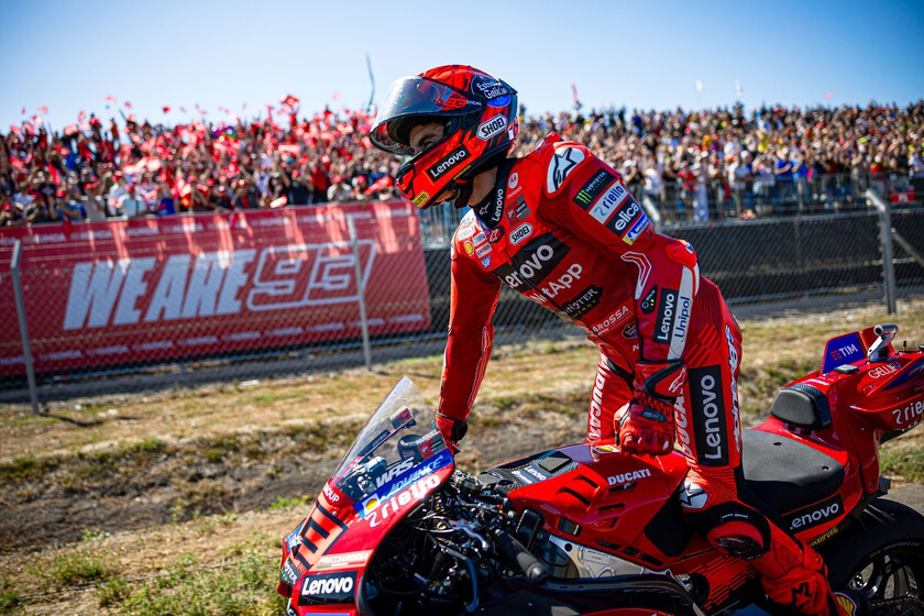 www.motorpasionmoto.com