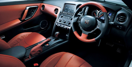 Nissan GT-R 2013