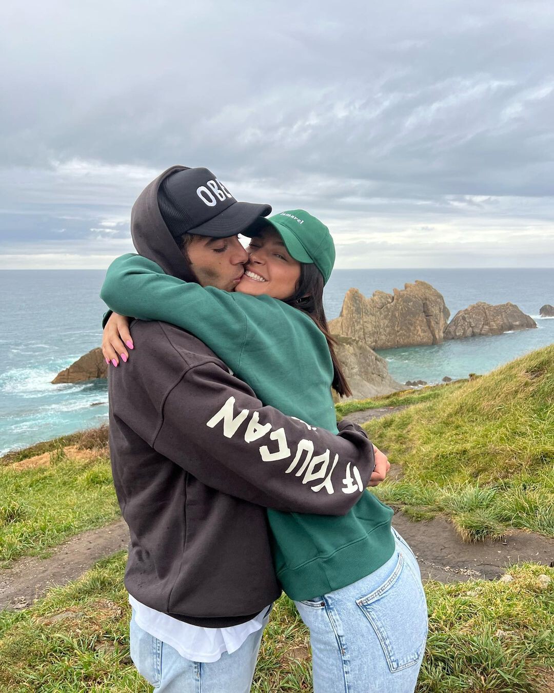 Sale a la luz la verdadera historia de cómo se conocieron Álvaro de