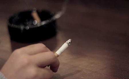 ¿Es válido hablar de la crisis para justificar hacer cambios en la Ley Antitabaco? 