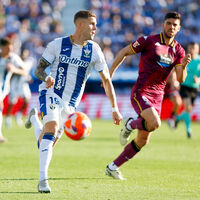 El modelo de LaLiga Hypermotion funciona: 25 operadores, menos de 10 euros al mes y récord histórico de audiencia 