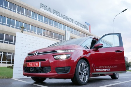 coche autonomo psa peugeot citroen vigo madrid 07
