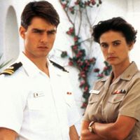 33 años después, Demi Moore cuenta la razón por la que Tom Cruise estuvo incómodo cuando hicieron uno de los thrillers más famosos de los 90: "Estaba bastante avergonzado"