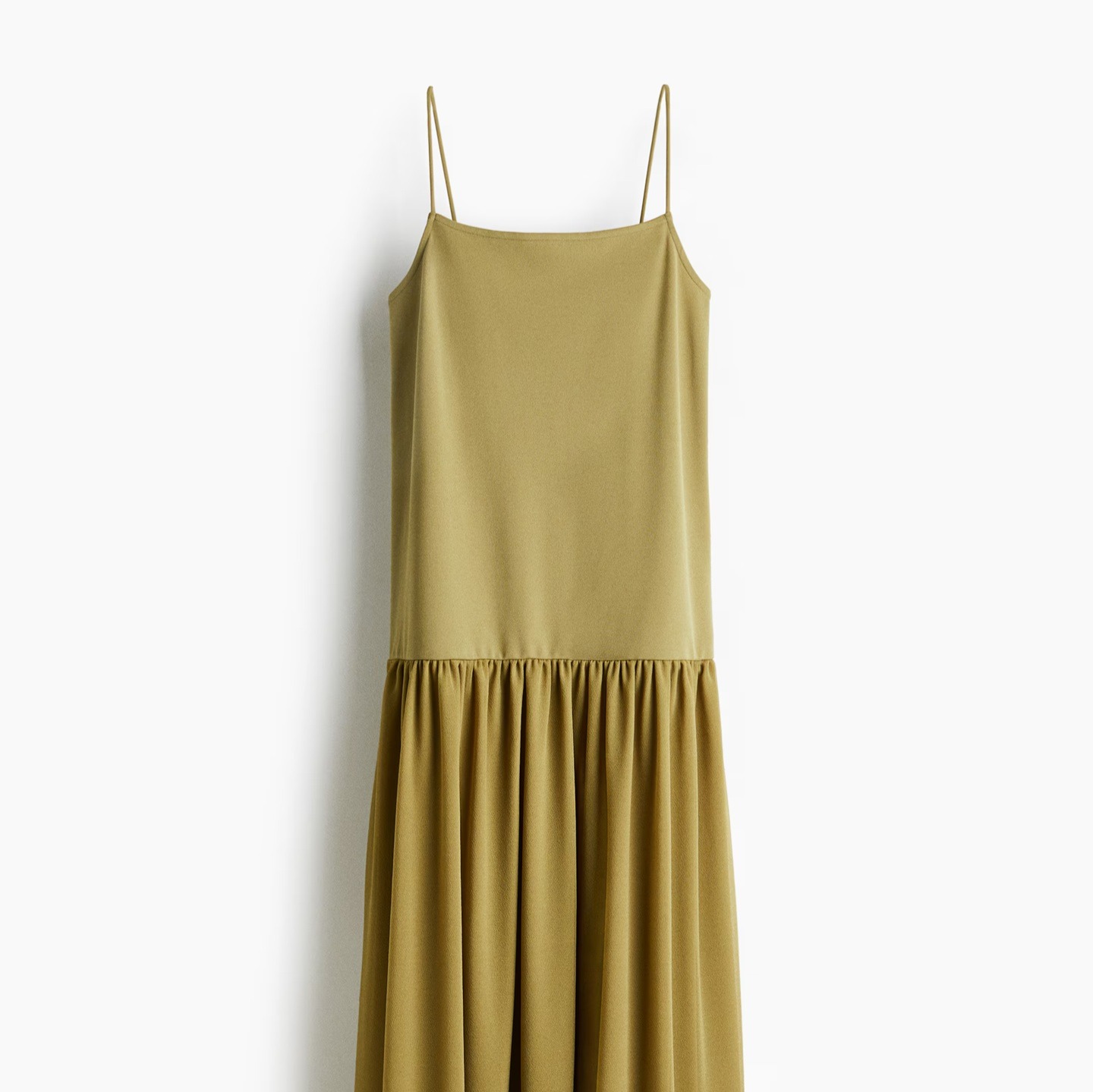 Vestido largo con tirantes espagueti