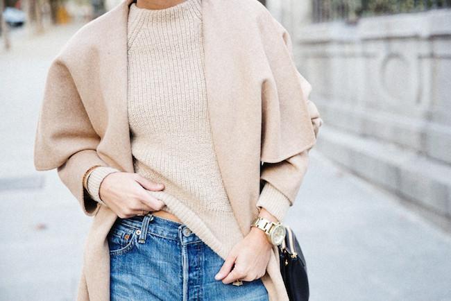 look camel