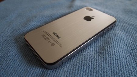 iPhone 5 con ¿trasera metálica?, vuelven los rumores sobre NFC