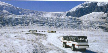 Los campos de hielo de Columbia, Canadá