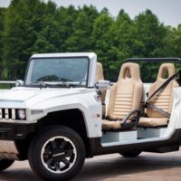 El Hummer HX-T Limo es eléctrico y limusina, pero no para despedidas de soltero