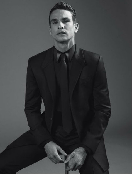 Que tiemble Cayetano Rivera, que aquí llega José María Manzanares para Givenchy