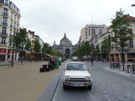 Viaje de Antonio en Renault Siete