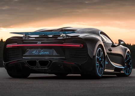 Bugatti Chiron 2