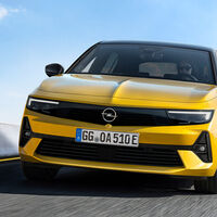 El nuevo Opel Astra se estrena en España, con versión híbrida enchufable, y desde 22.700 euros