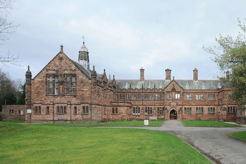 La Biblioteca Gladstone: una joya literaria y arquitectónica de Gales donde puedes pasar la noche