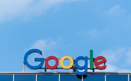 La inteligencia artificial de Google deja de poner etiquetas como 'hombre' o 'mujer' para evitar sesgos