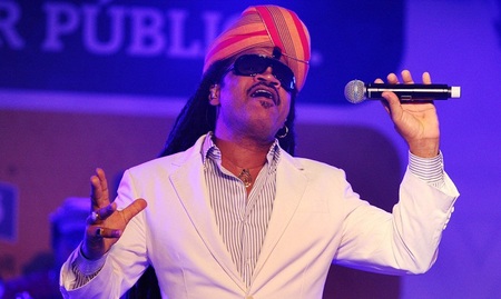 Actuación gratuita de Carlinhos Brown el próximo fin de semana en Cádiz