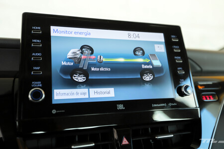 Toyota Camry Hybrid 2021, a prueba: el sedán japonés que apuesta por el comfort y la eficiencia 53 Toyota Camry Hybrid 2021 Prueba De Manejo Opiniones 90