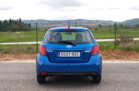 Toyota Yaris 90d 5p Active Prueba 13