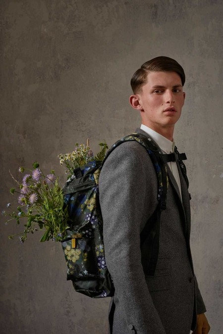'La vida secreta de las flores': el film promocional de ERDEM x H&M