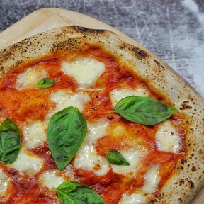 La piedra para horno de Lidl que cambiará por completo tus pizzas caseras